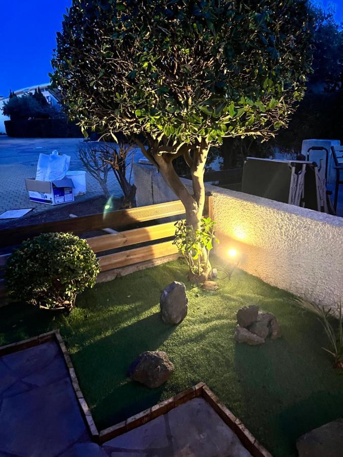 Appartement Mezzanine/Jardin/Terrasse Village Naturiste Agde Bagian luar foto