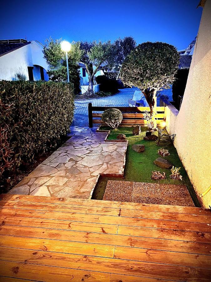 Appartement Mezzanine/Jardin/Terrasse Village Naturiste Agde Bagian luar foto