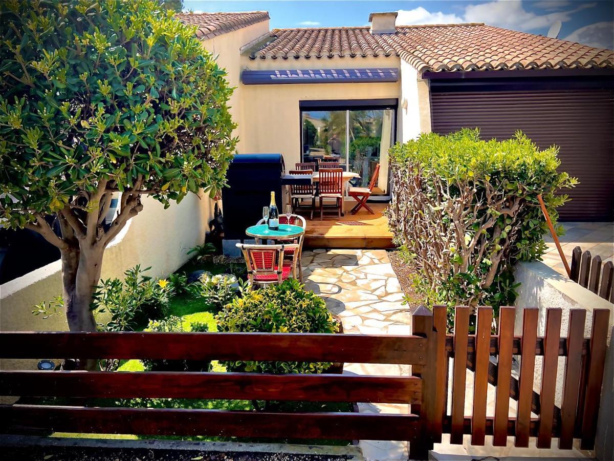 Appartement Mezzanine/Jardin/Terrasse Village Naturiste Agde Bagian luar foto